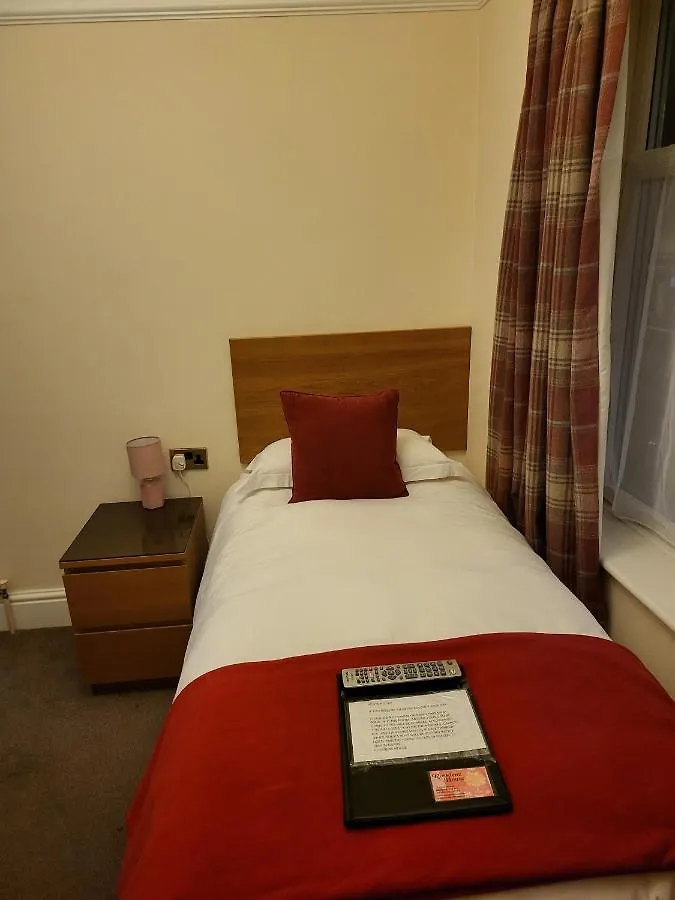 ****  Rossdene House Guest House Blackpool United Kingdom